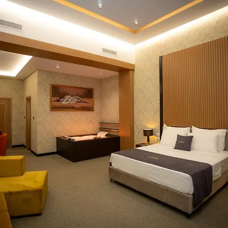 Resort Deluxe And Spa