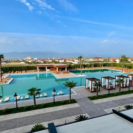 Üdülőközpont Deluxe And Koplik