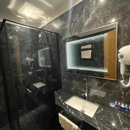 Deluxe And リゾート *