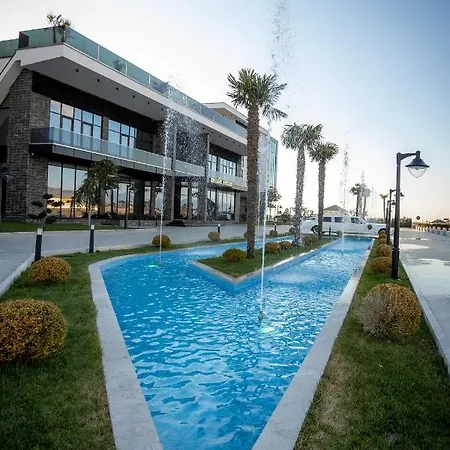 Deluxe Resort&spa *