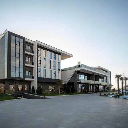 Deluxe Resort&spa * Koplik