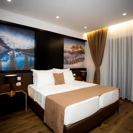 Üdülőközpont Deluxe And *