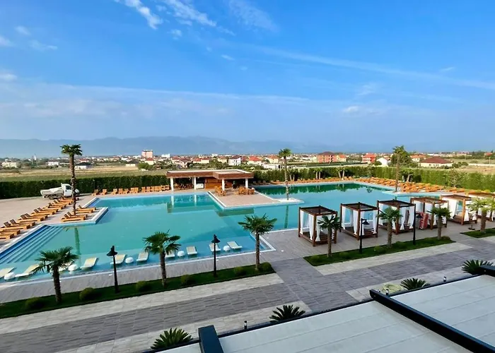 リゾート Deluxe And Koplik