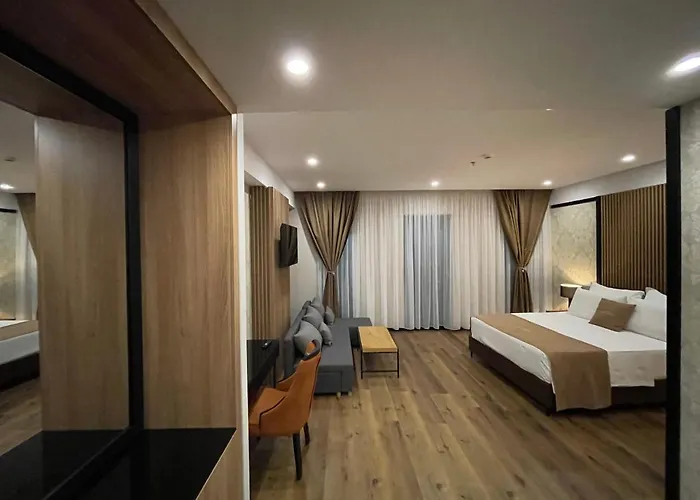 Üdülőközpont Deluxe And